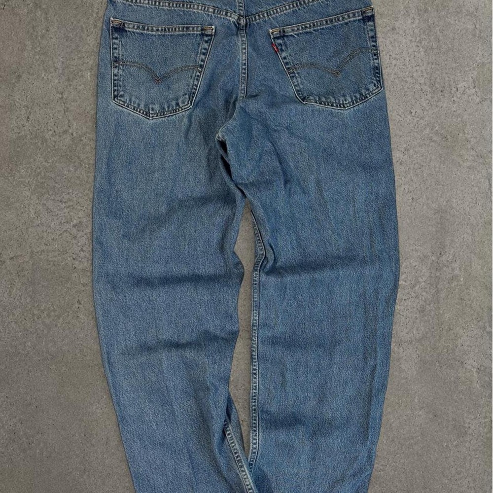 vintage 90s baggy levi denim jeans